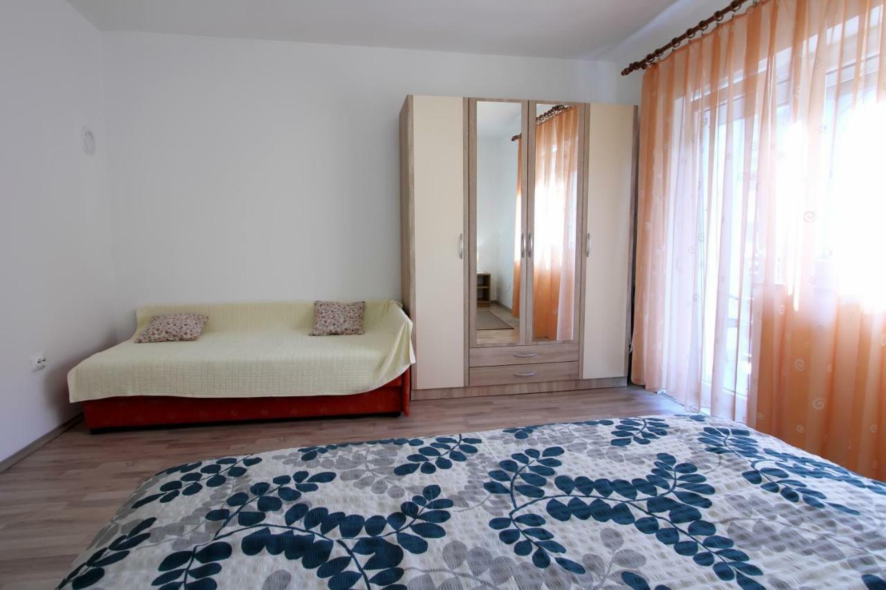 Ferienwohnung Nikolina I Katarina Otočac Exterior foto